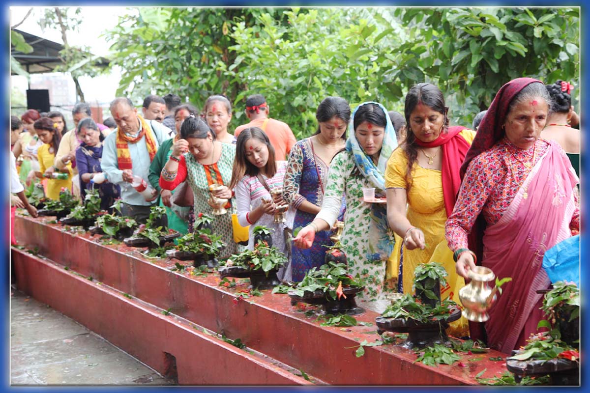 'तीजको व्रत महिला-पुरुष दुवैले बस्नुपर्छ'