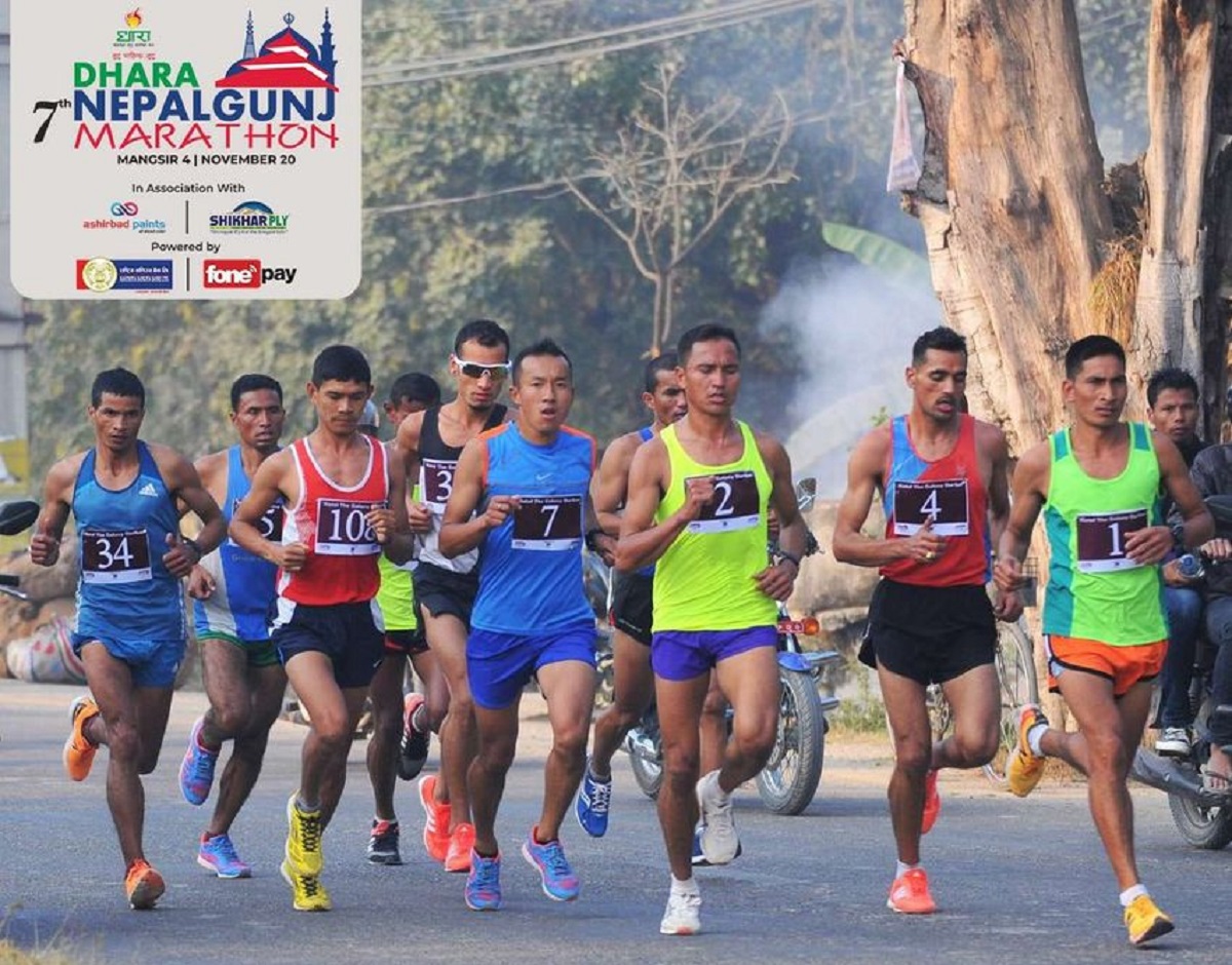 राजेश हमाल पनि दौडने नेपालगञ्ज म्याराथनमा स्कर्टिङ गर्दै साइकलयात्री शाह