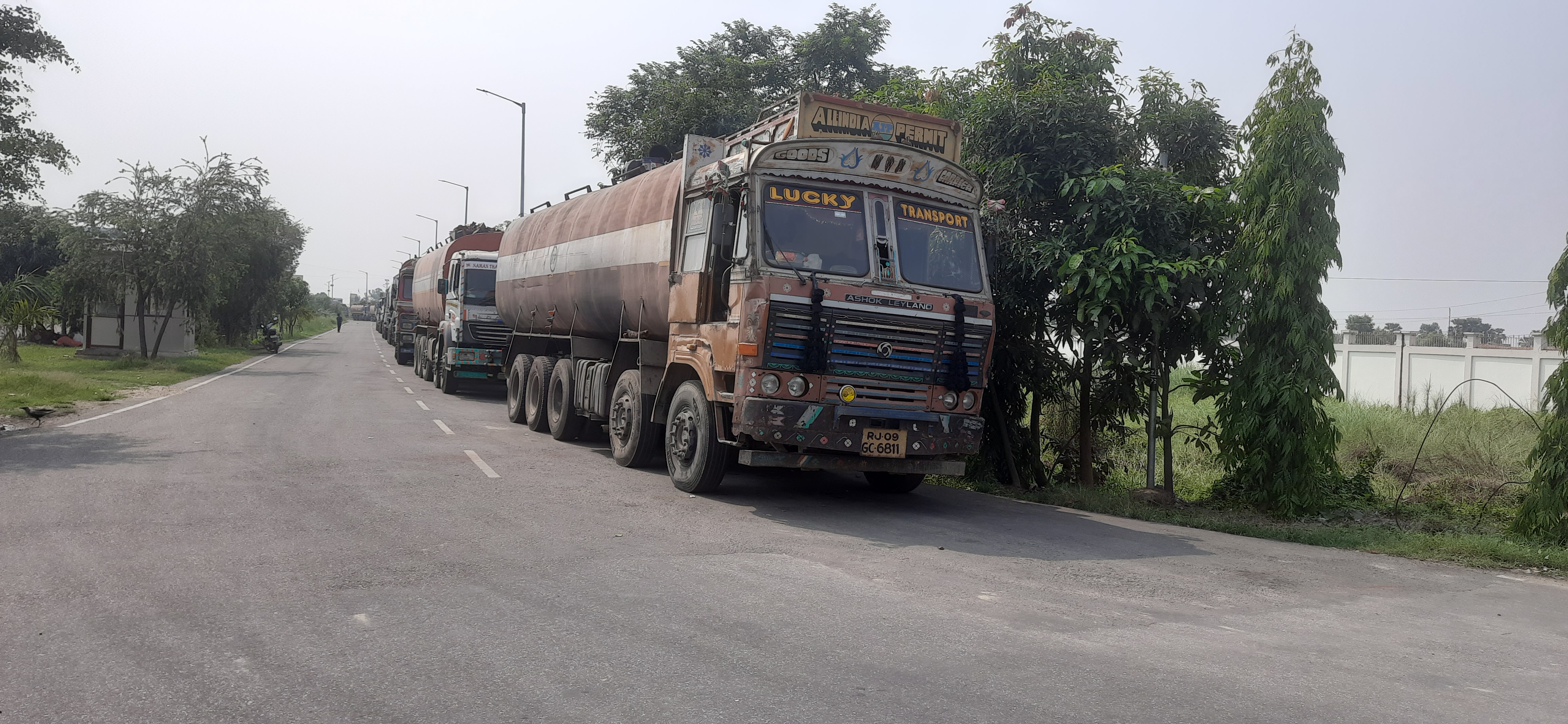 वीरगञ्जबाट इन्धन आयात २५ प्रतिशत घट्यो