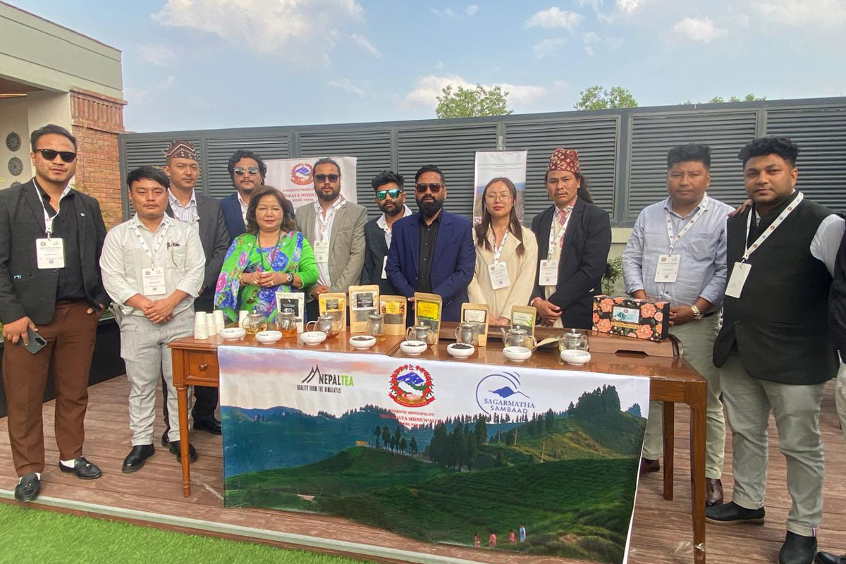 सगरमाथा संवादमा इलामे चियाको स्वाद