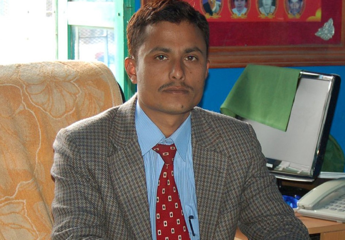 सहसचिव बनेको एक महिनामै तिवारीलाई उद्योग विभागको जिम्मेवारी