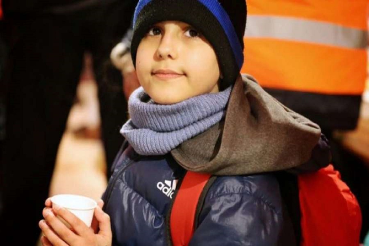 युक्रेनका यी साहसी बालक, जो एक्लै १२ सय किलोमिटर यात्रा गरेर स्लोभाकिया पुगे