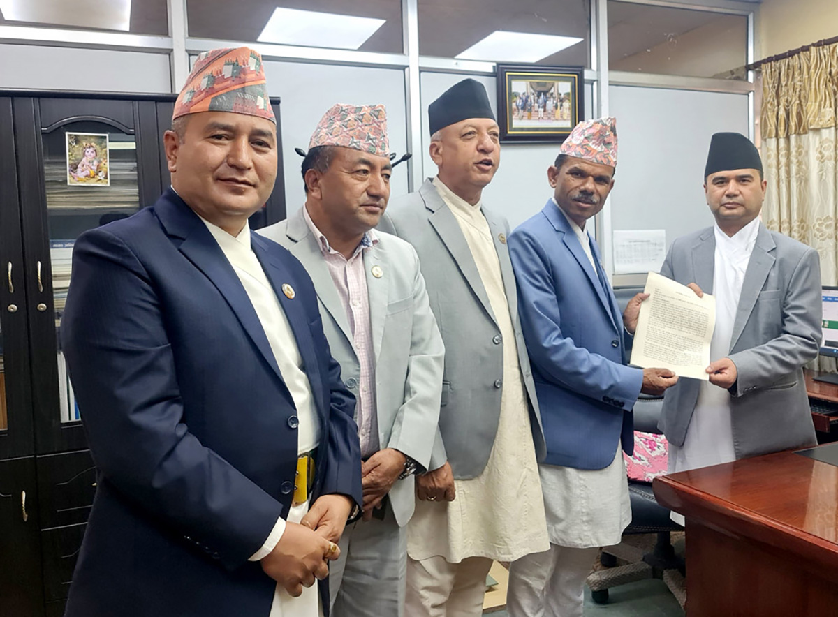 इन्धनको मूल्यवृद्धिबारे छलफल माग गर्दै संसदमा प्रस्ताव दर्ता