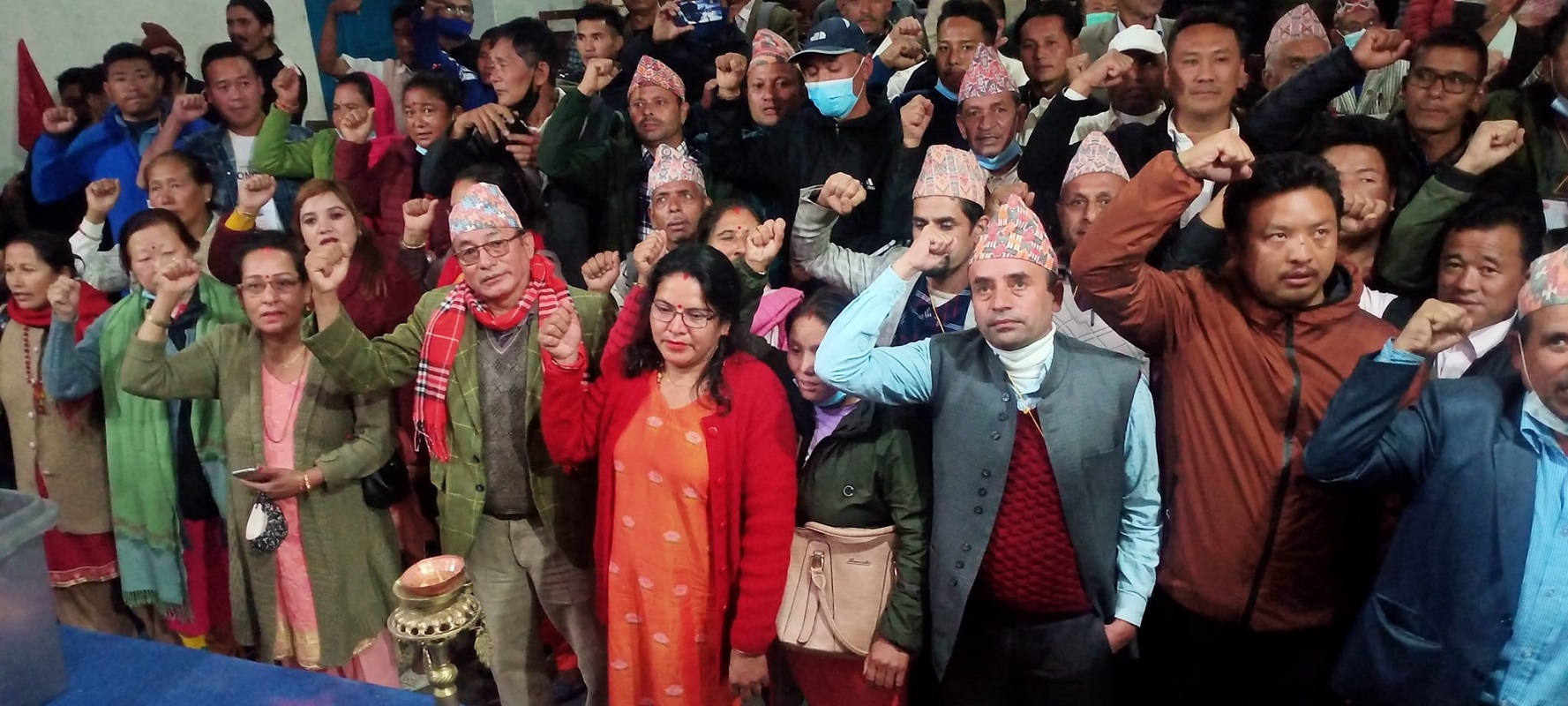 ताप्लेजुङका सात स्थानीय तहमा एमालेले पायो नयाँ नेतृत्व, दुई वटामा अधिवेशन सर्‍यो