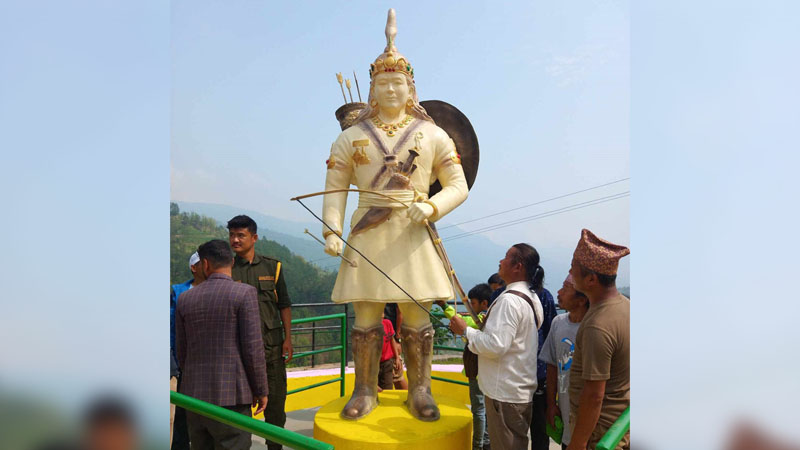 खोटेहाङको सुम्लिखामा यलम्बर उद्यान