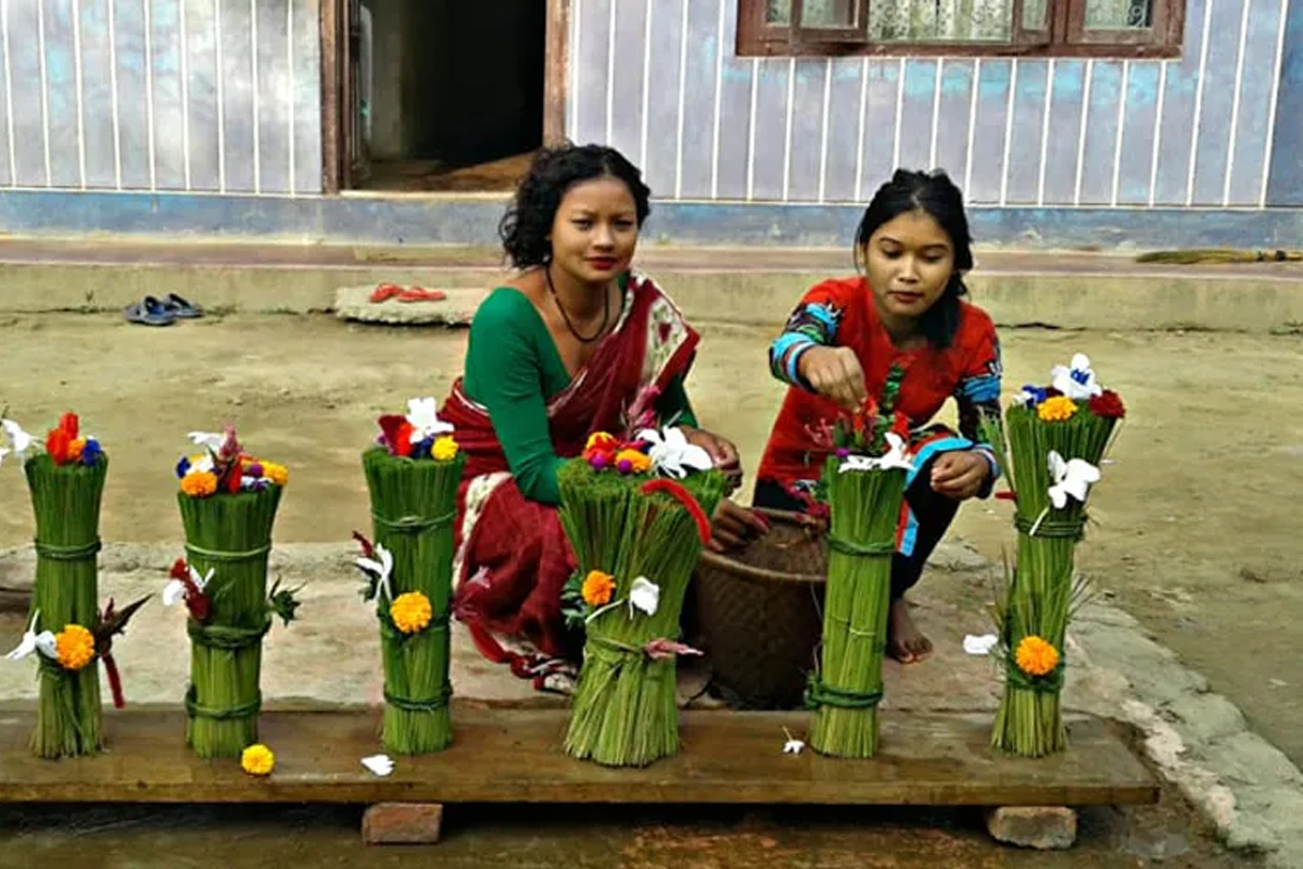 यमोसा पर्व मनाउँदै थारू समुदाय