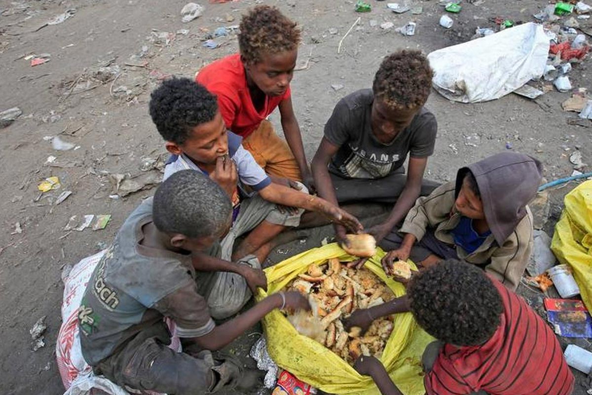 युद्धग्रस्त यमनमा खाद्यान्‍न अभाव थप चर्किँदै